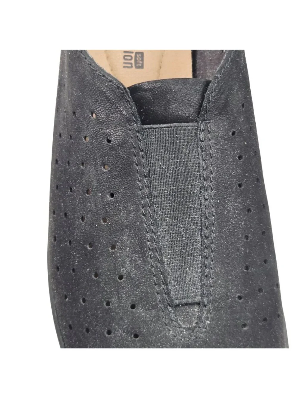 Clarks Loafers Womens Size 9.5 Black Leather Perforated Soft Cushion Shoes Suede - Picture 7 of 9